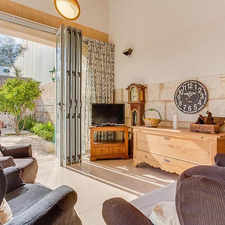 Villa Ca Na Pessina Sa Pobla Esterno foto